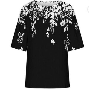 Amazon Floral Black and White Women's Top sz XL